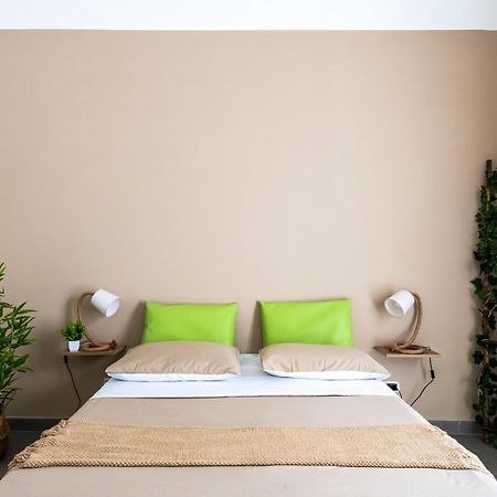 De Valois Apartment ปาแลร์โม ภายนอก รูปภาพ