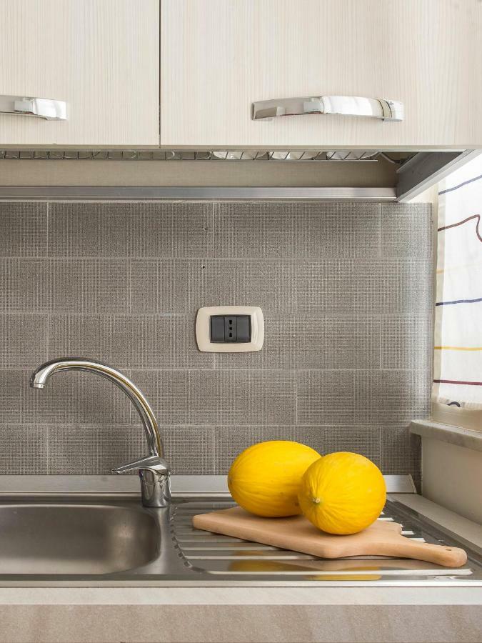De Valois Apartment ปาแลร์โม ภายนอก รูปภาพ